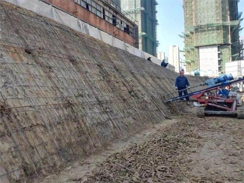 来宾建筑边坡支护