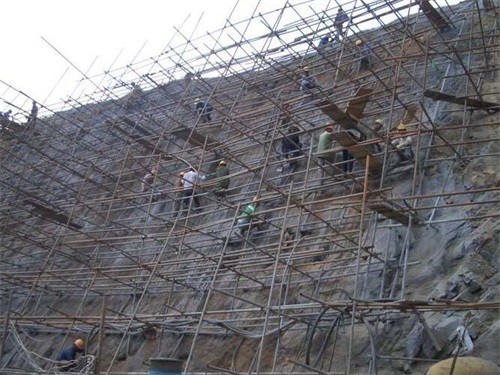 来宾公路桩基检测
